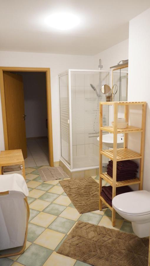 Das Neukirchen Inn Neuburg am Inn Kültér fotó